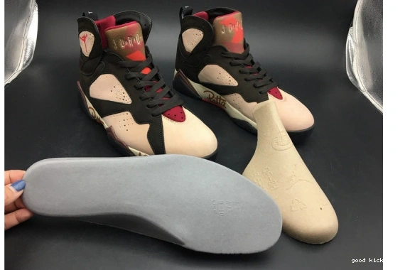 Patta Jordan 7 AT3375-200 Shimmer  AT3375-200 Retro 0519